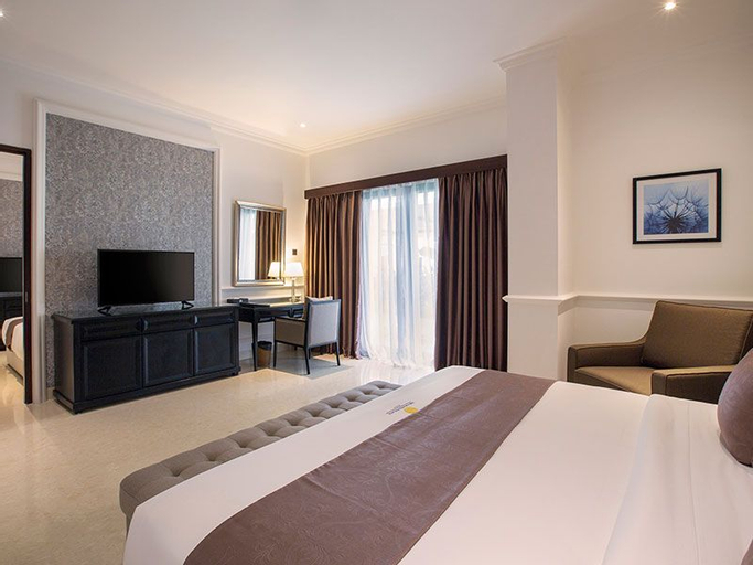 Bedroom 12