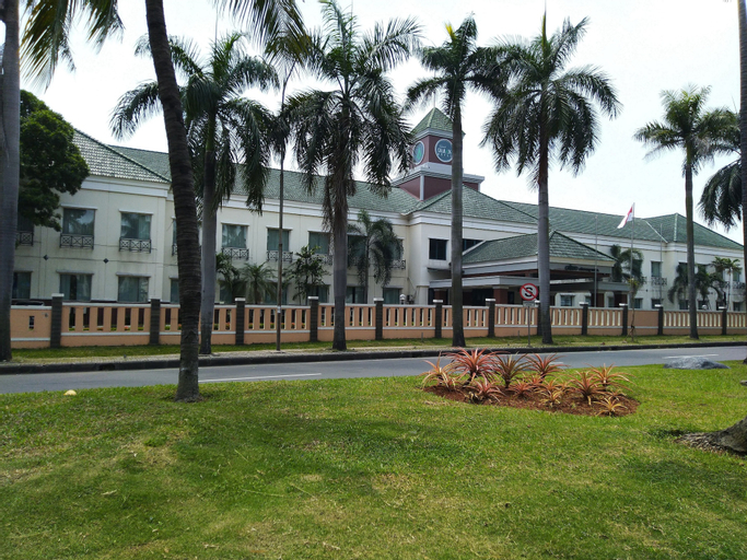 Hotel Grand Cikarang, Cikarang