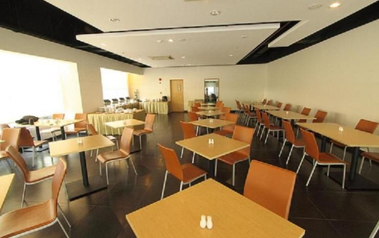 Food & Drinks 4, Triniti Hotel Jakarta, Central Jakarta