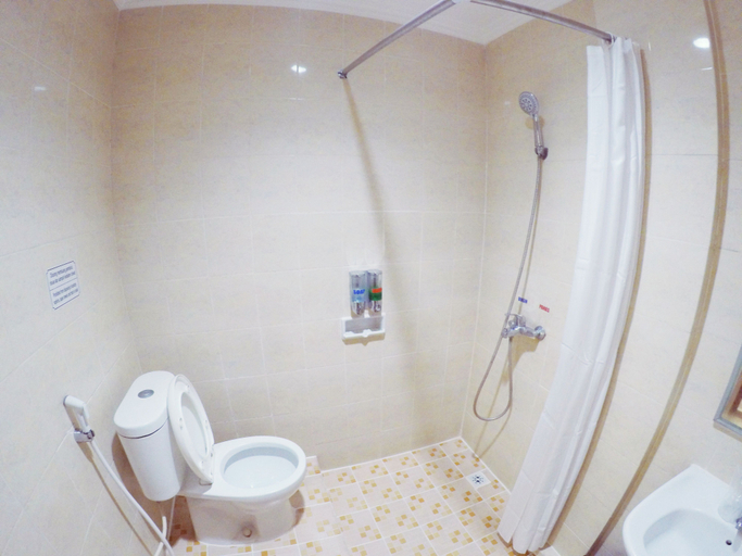 Bathroom 5, Hotel Andalas Permai, Bandar Lampung