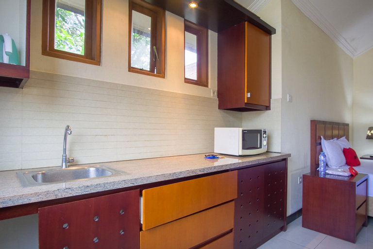 Dining Room 2