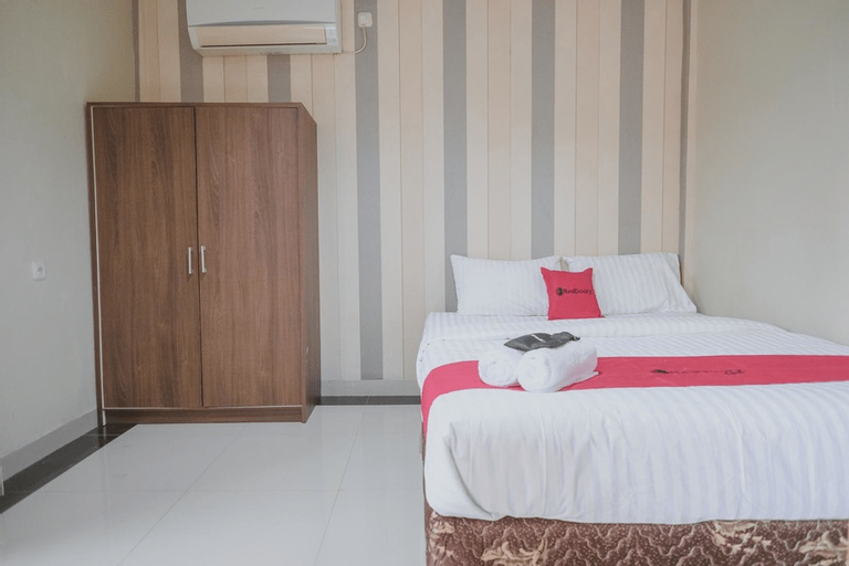 Bedroom 9