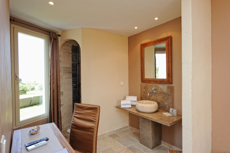 Bathroom 4, Hôtel Résidence Licetto, Corse-du-Sud