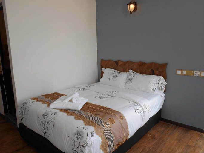 Bedroom 9