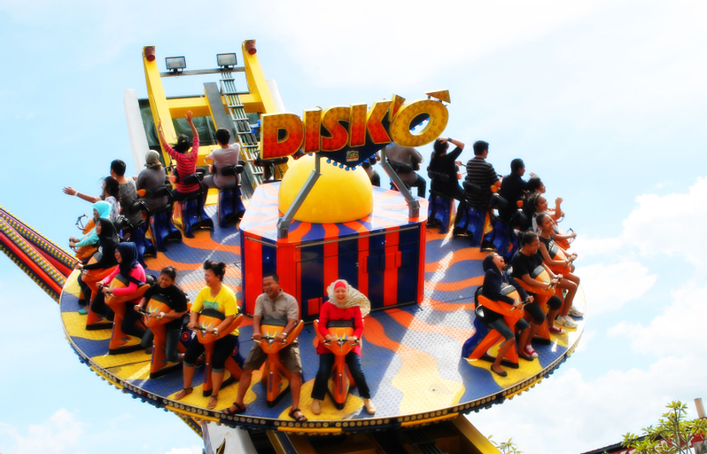 Kids playground 30