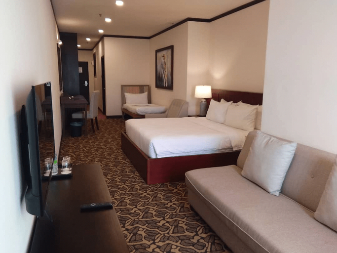 Riviera Suites Melaka - Tap to explore photos