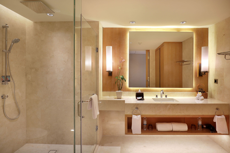 Bedroom 5, Aryaduta Bali, Badung