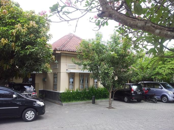 Ndalem Suratin Guesthouse, Yogyakarta