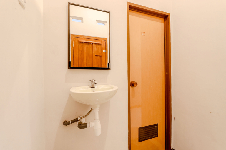 Bathroom 3