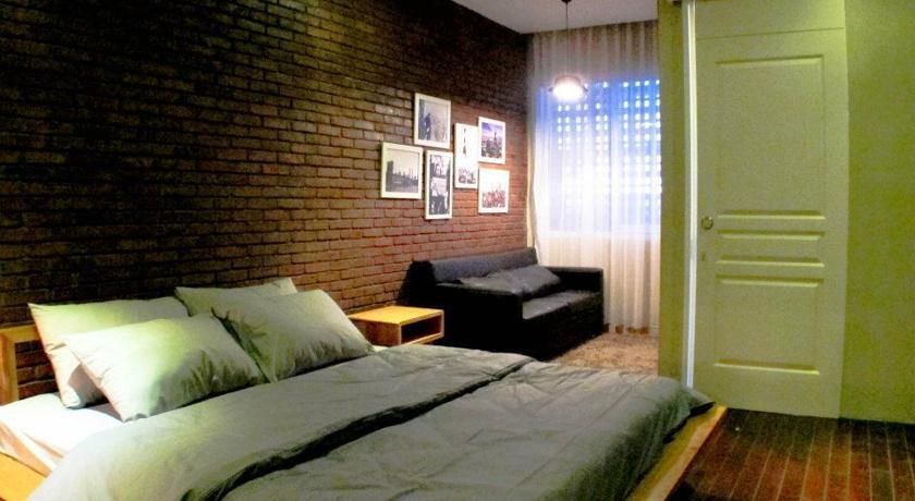 Stevie G Hotel, Bandung