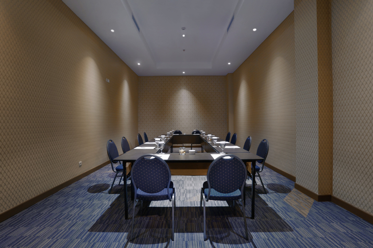 Business Facilities 26