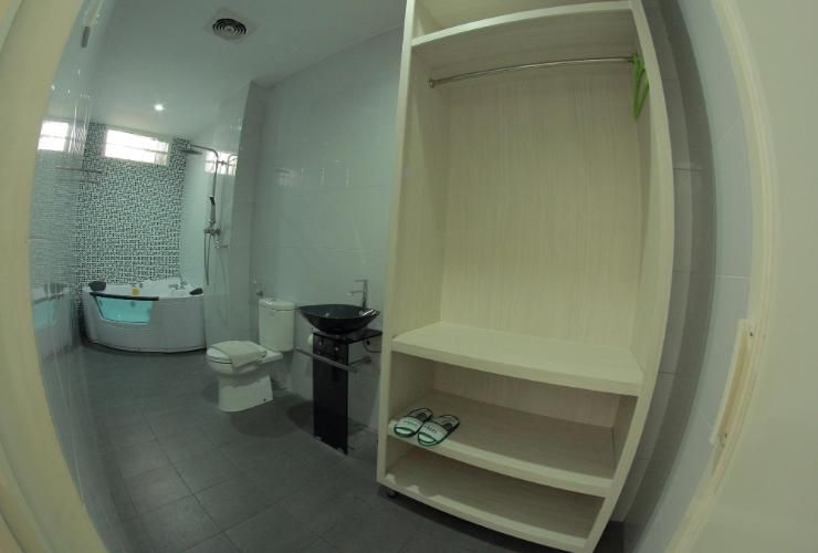 Ebizz Hotel, Jember