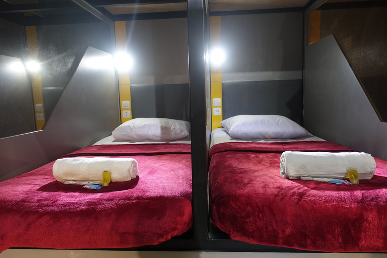 Bedroom 2, Sleep & Sleep Capsule Semarang, Semarang