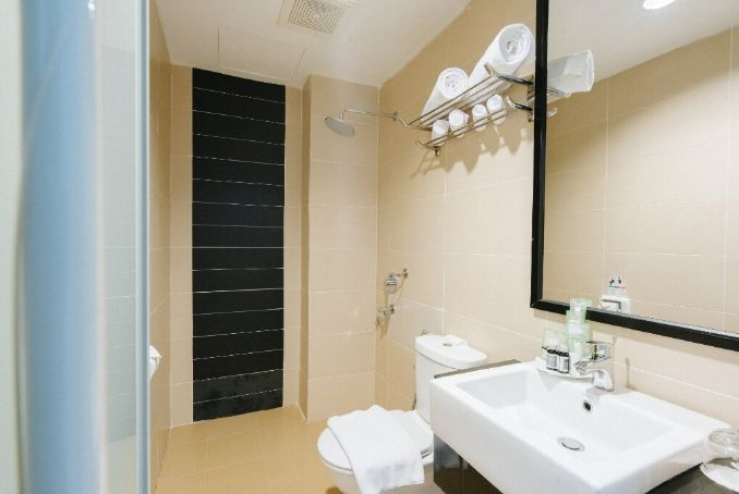 Bathroom 3, Raia Hotel & Convention Centre Terengganu, Kuala Terengganu