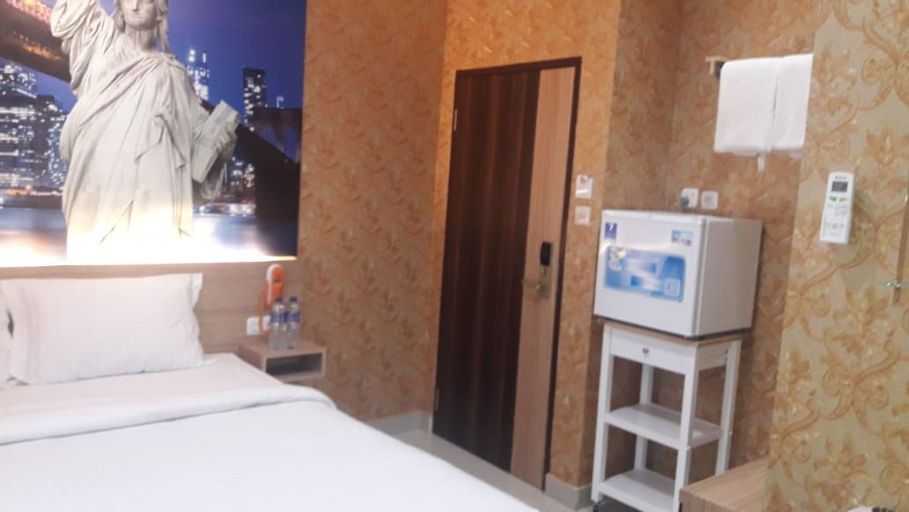 Bedroom 8