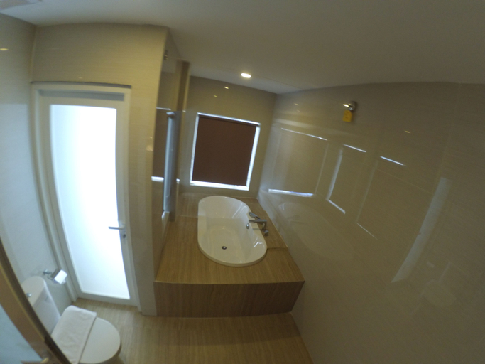 Bathroom 4, dSeason Hotel Karimunjawa, Jepara
