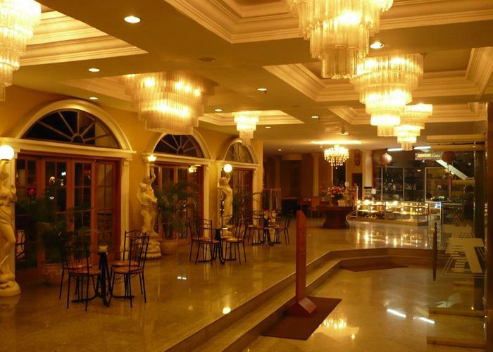 Public Area 4, Tretes Raya Hotel & Resort, Pasuruan