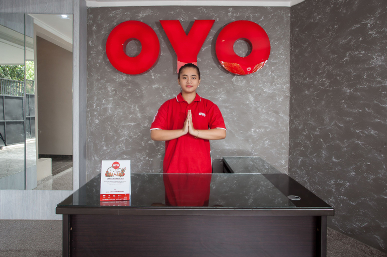OYO 143 Dukuh Kupang Residence, Surabaya