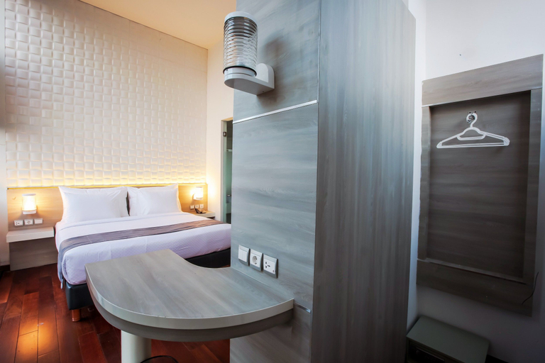 Bathroom 5, THE ALIMAR PREMIER HOTEL Surabaya, Surabaya
