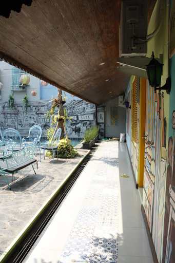 Omah Njonja Bed & Brasserie - Others