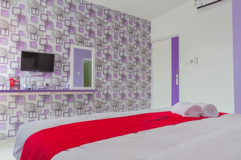 Bedroom 23