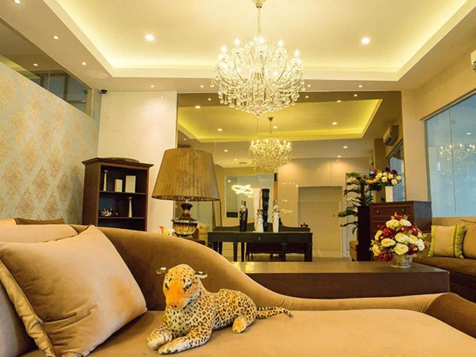 Public Area 4, The Luxe Guesthouse, Balikpapan