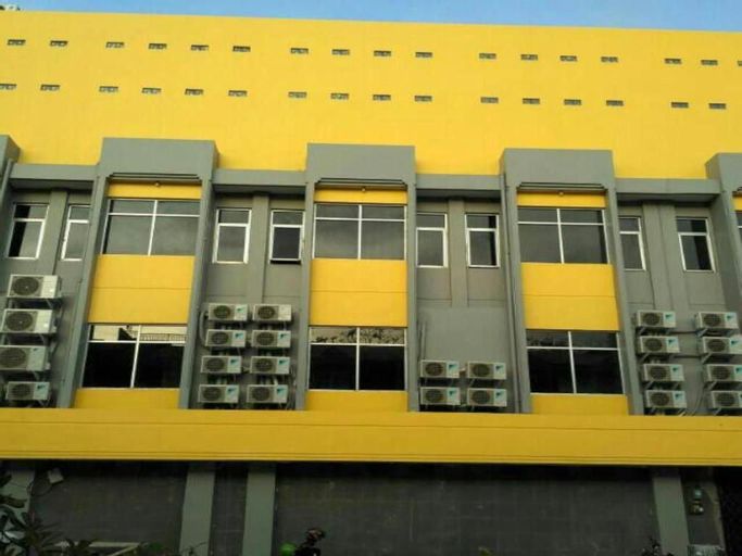 Ethan Hotel Cilincing Plaza, North Jakarta