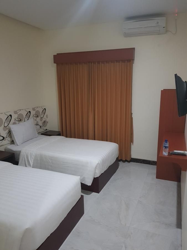 Praba Guesthouse - Tap to explore photos