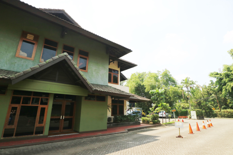 Hotel Transit Pondok Tirta Sentosa, East Jakarta