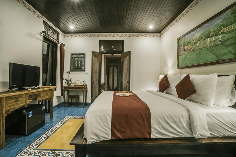 Bedroom 8