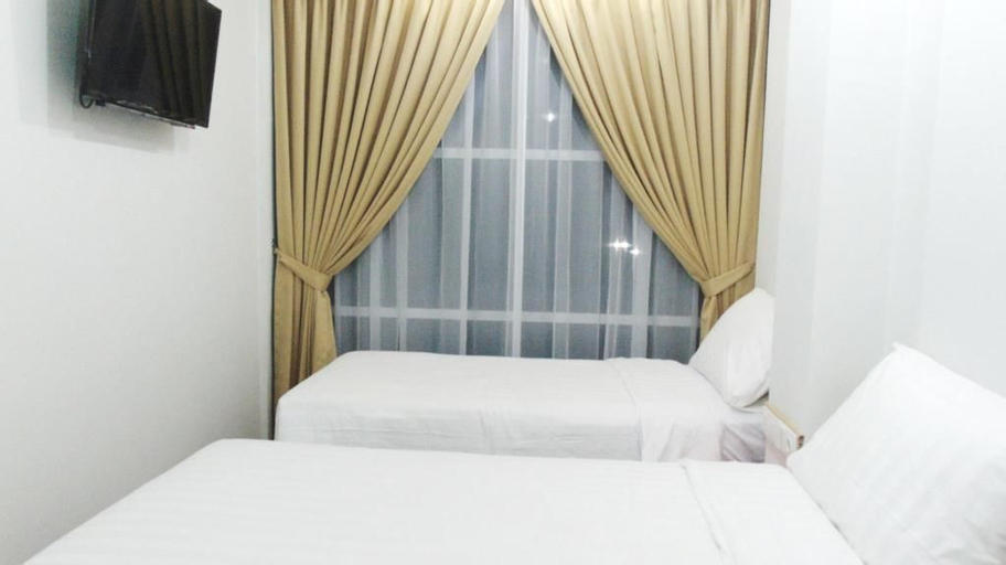 Bedroom 8
