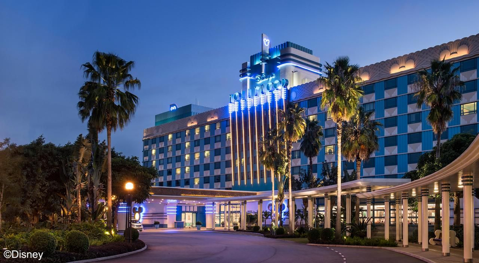 Disney Hollywood Hotel, Lantau Islands