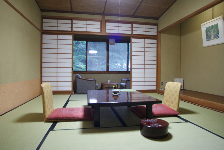 Hotel Karamatsuso, Ōmachi