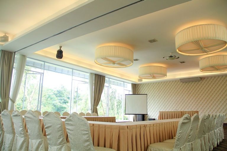 Public Area 5, The Hill Hotel & Resort Sibolangit Powered by Archipelago, Deli Serdang