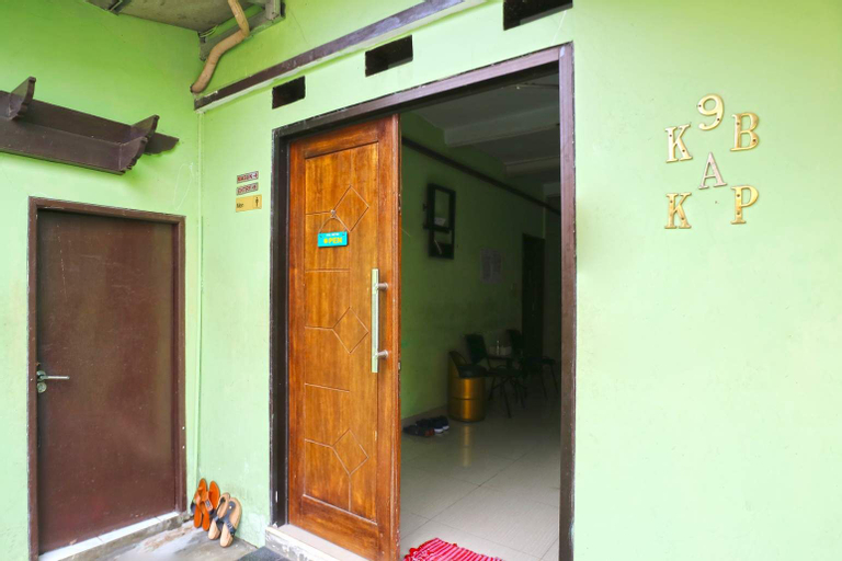 Kabin Kapsul Kayu jati I Jakarta, East Jakarta