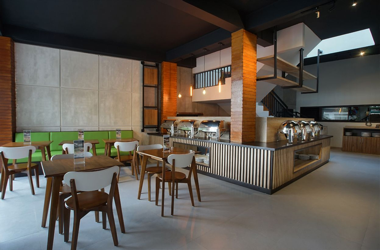 Triizz Hotel (Formerly Faustine), Semarang