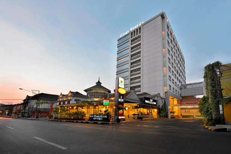 Exterior & Views 1, Gino Feruci Kebon Jati by KAGUM Hotels, Bandung