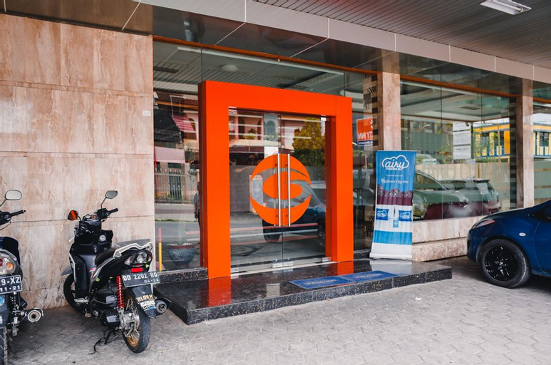 RedDoorz Plus @ Grand City Inn, Makassar