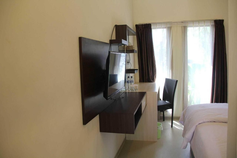 Kampoeng Nelayan Restaurant, Hotel & Convention Hall, Palu