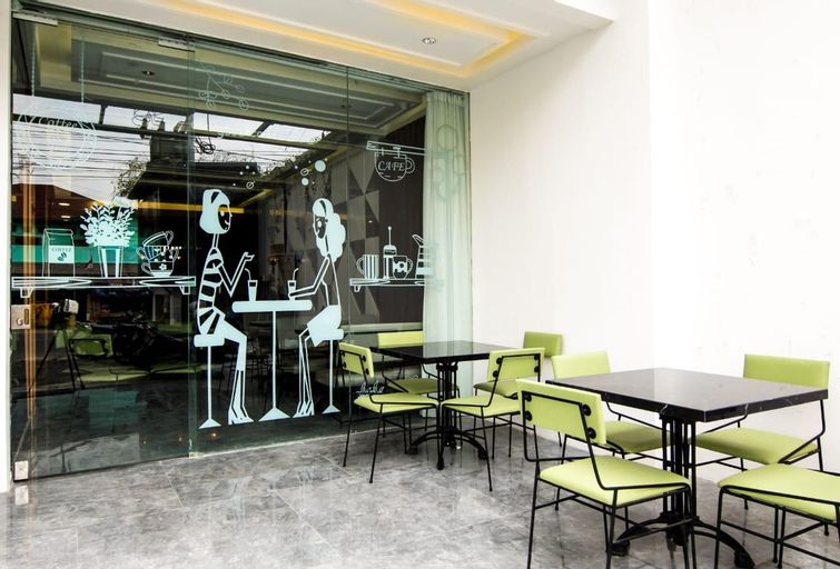 Versa Hotel Bekasi, Bekasi