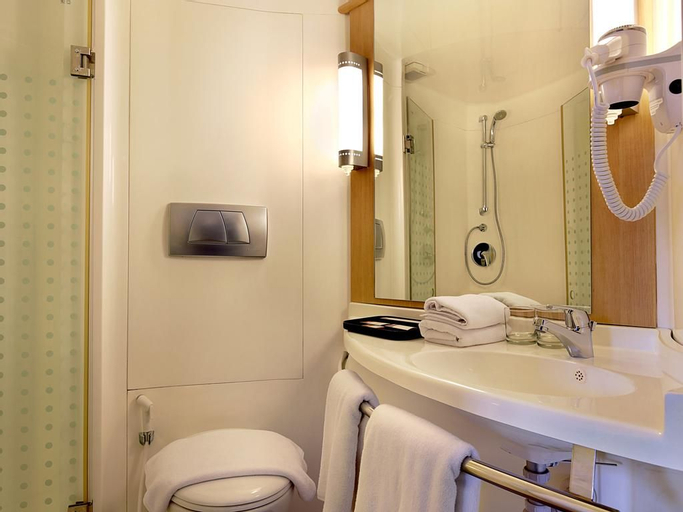 Ibis Bali Legian Street, Badung