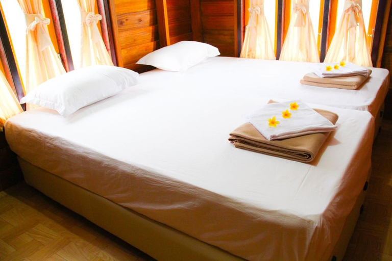 Bedroom 5, Pelangi Lake Resort & Hotel Belitung, Belitung