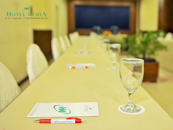 Business Facilities 18