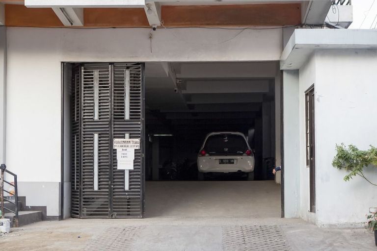 RedDoorz near Telkom Corporate University, Bandung