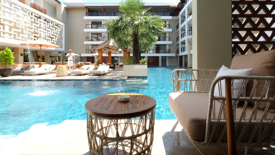 Swimming Pool 4