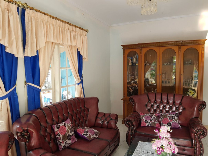 Bunga Bakau Homestay Pulau Pramuka, Thousand Islands