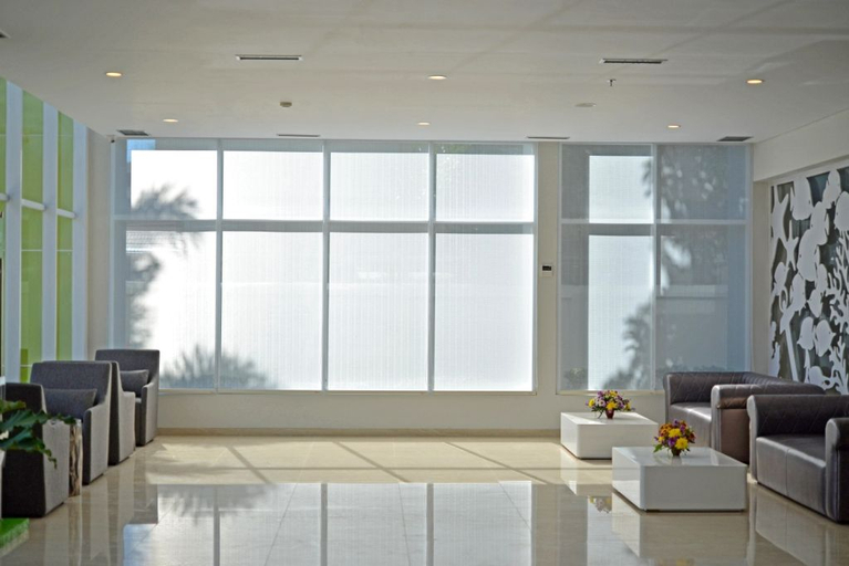 Public Area 4, Whiz Prime Hotel Sudirman Cilacap, Cilacap