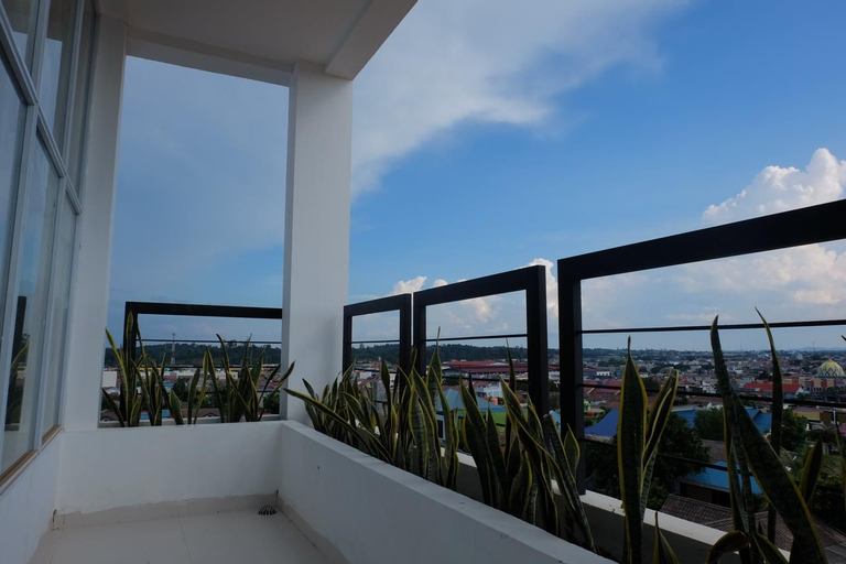 OS Hotel Airport Batam, Batam