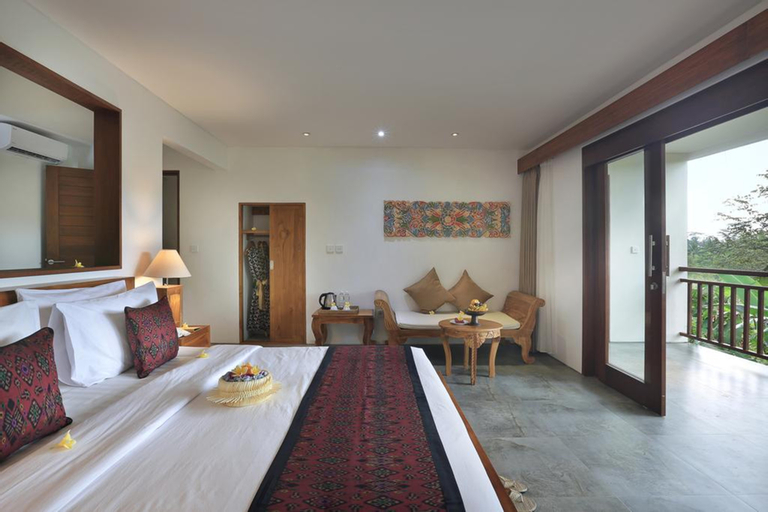 Bedroom 18