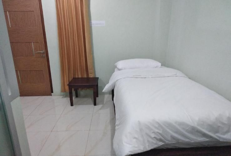 Bedroom 3, Putra Mas Homestay Kupang, Kupang